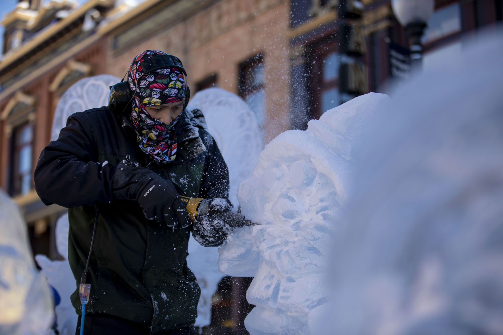 020920-icesculpting 05.jpg